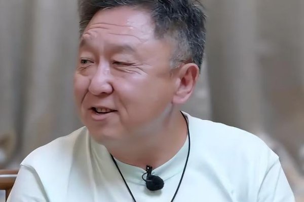 于谦豪宅曝光，老北京韵味十足，东说念主生简直“有钱更有品”